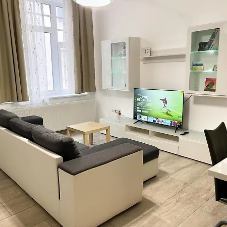 Apartment Majestic Residency - 3 Bedrooms
