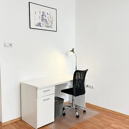 Majestic Residency - 3 Bedrooms Apartment