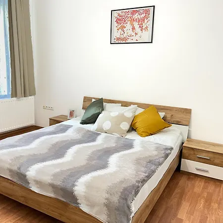 Majestic Residency - 3 Bedrooms Budapest